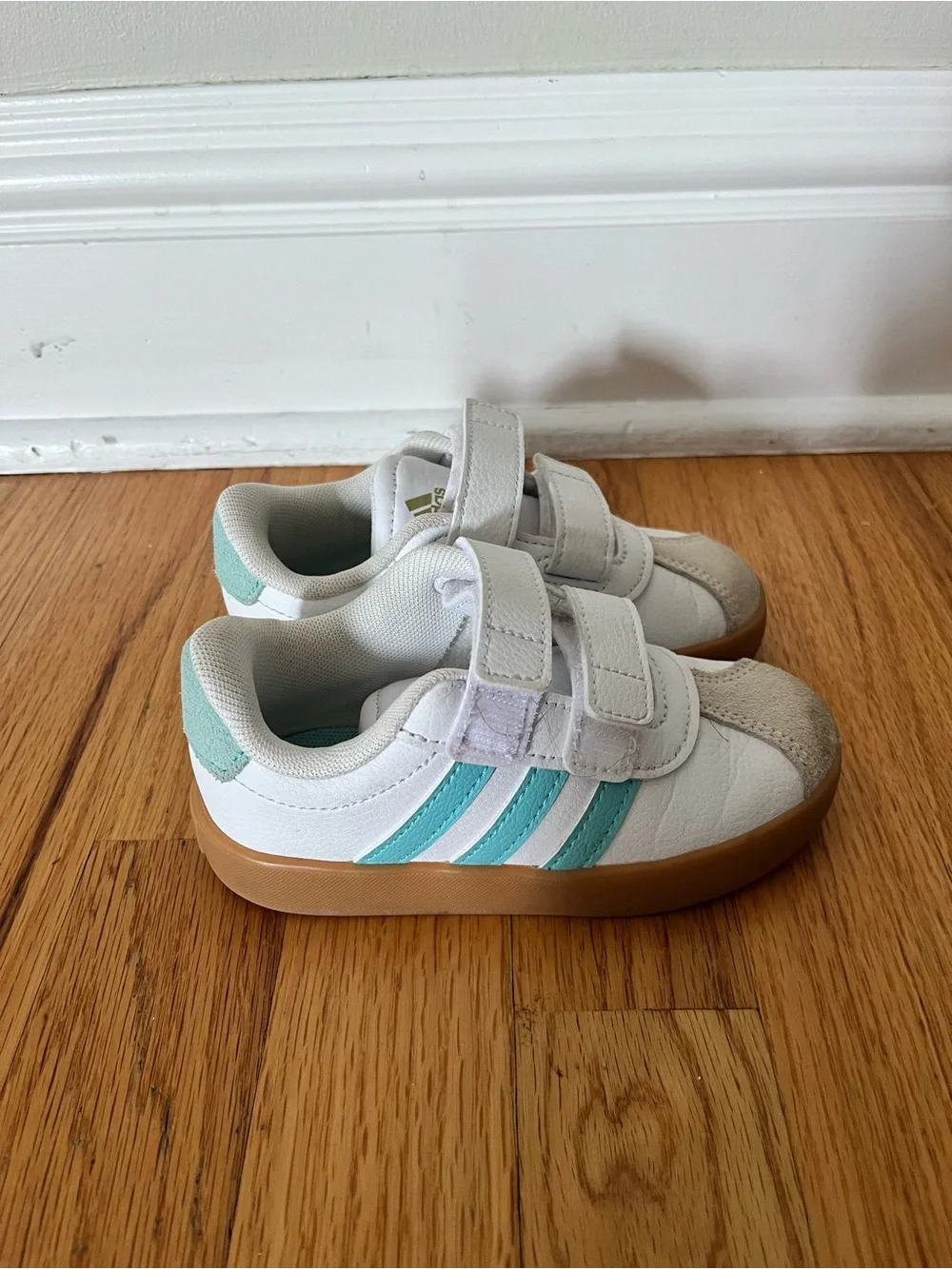 Adidas Kids Size 8 White and Teal Velcro Sneakers with Gum Sole
